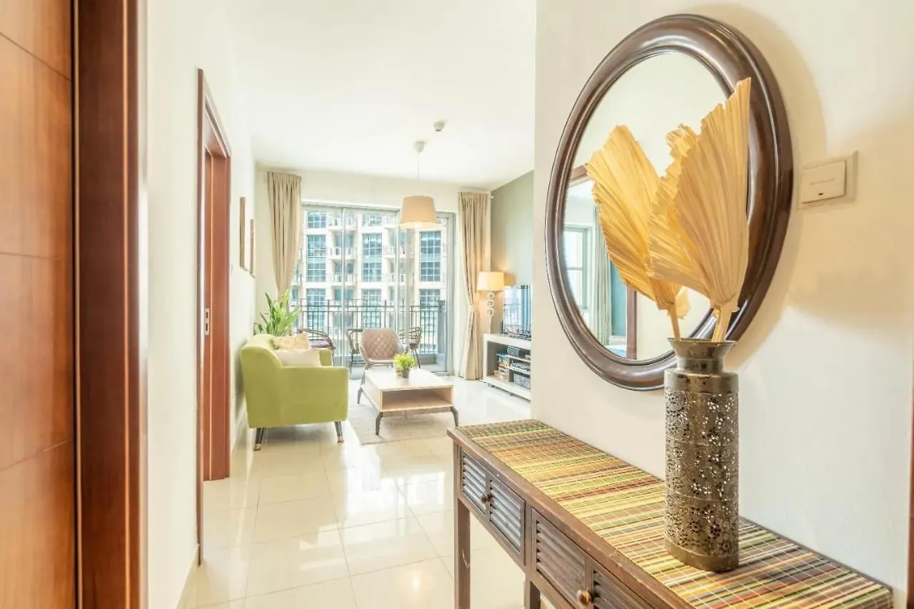 Luxury 1Bed Apartment Steps Away From Burj Khalifa Dubai 0*,  United Arab Emirates
