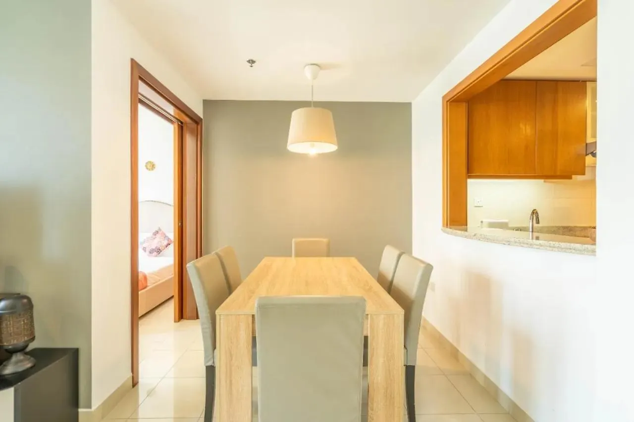 Luxury 1Bed Apartment Steps Away From Burj Khalifa Dubai United Arab Emirates